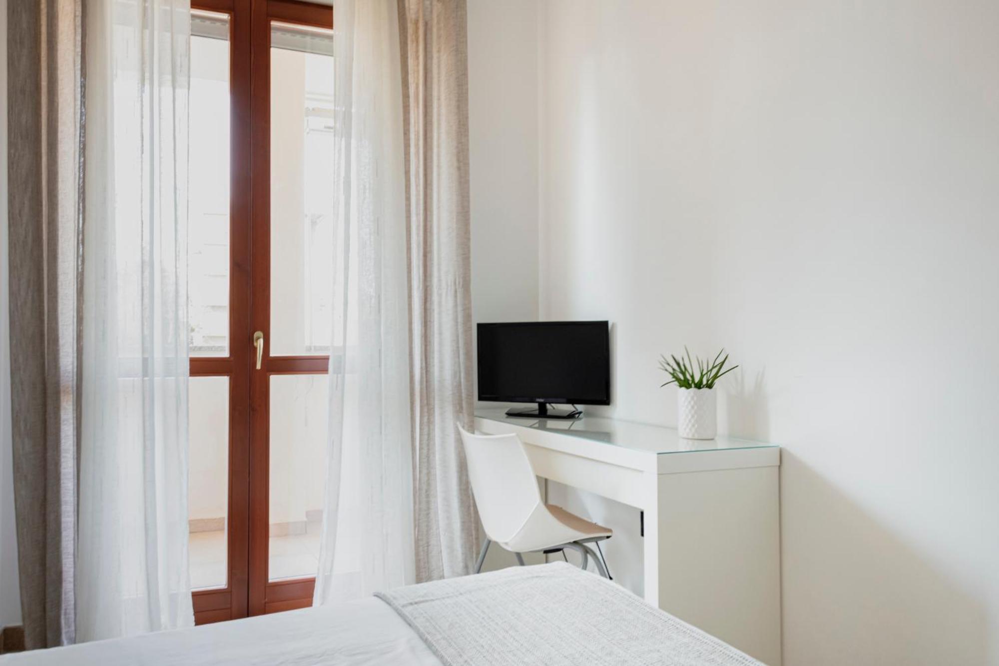 Hq Aparthotel Milano Inn - Smart Suites チニゼッロ・バルサモ エクステリア 写真