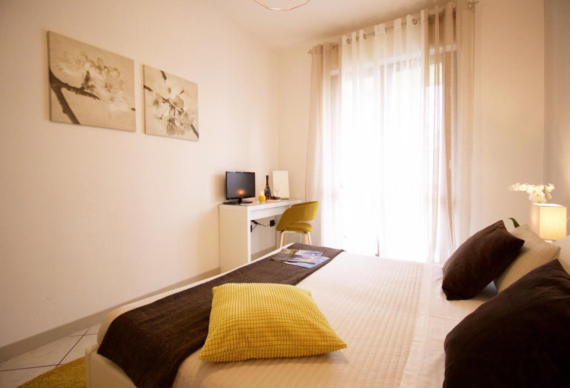 Hq Aparthotel Milano Inn - Smart Suites チニゼッロ・バルサモ エクステリア 写真